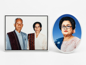 Foto keramik nisan porcelain bentuk oval dan persegi
